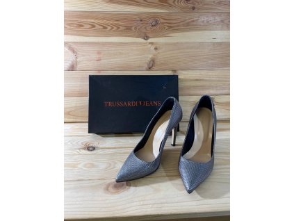 photo 13 2025 10 12 20 06 51