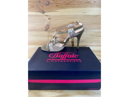 photo 38 2025 10 13 22 04 14