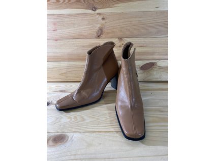 photo 94 2025 10 13 22 04 14