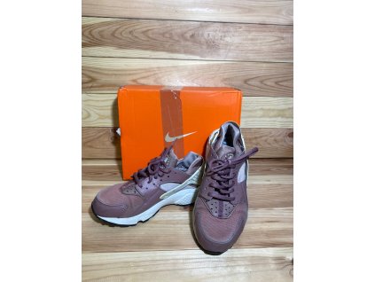 photo 12 2025 10 24 19 33 42