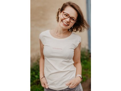 Tričko s výšivkou "fotografka" SMETANOVÁ