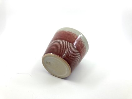 Porcelánový kalíšek rudý