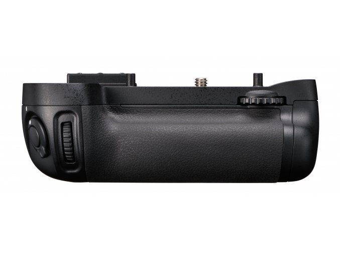 Nikon MB-D15