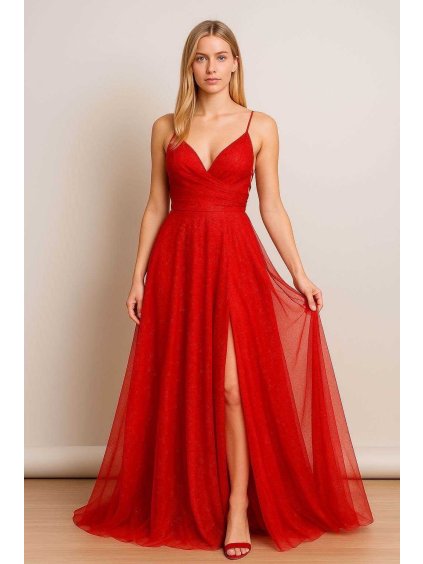 Červené šaty na maturitní ples s třpytem