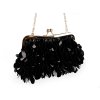 Černá kabelka s velkými flitry
