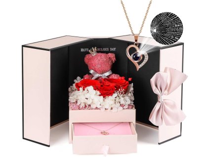Romantický darček s večnými červenými ružami ako symbol večnej lásky