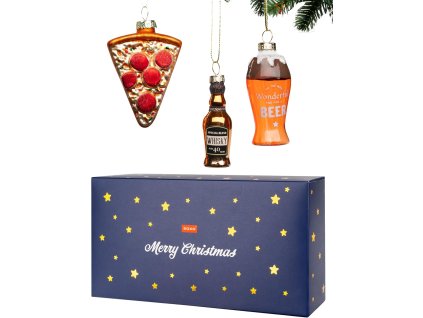 Originálna sada sklenených vianočných ozdôb – trojica vtipných dekorácií v tvare pizze, whisky a piva v darčekovej krabičke