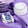 Detail levanduľového telového mlieka z darčekovej wellness sady pre ženy