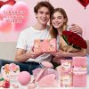 Darčeková spa sada Rose ako valentínsky darček pre ženu s ružovými wellness doplnkami