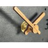 Stolové hodiny z čiernej MDF a dubového dreva – minimalistický dizajn 16 × 13 cm
