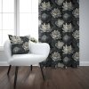 Zatemňovací záves Lotus Noir – elegantný lotosový kvet v čierno-bielom kontraste