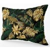 Obliečka na vankúš Jungle Gold – tropické listy v zlatej a zelenej na čiernom pozadí