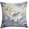 Obliečka na vankúš Blue Grace – elegantný kvetinový vzor v bledomodrej a krémovej s jemným zlatým detailom