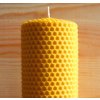 Prírodná sviečka z včelieho vosku – valcová, výška 12 cm, priemer 6 cm