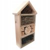 Hotový hmyzí hotel s drevenými blokmi, slamou a šiškami – ideálne útočisko pre včely, lienky a iný prospešný hmyz