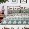 Flanelové vianočné obliečky s motívom jeleňov a snehových vločiek – hrejivá atmosféra v spálni počas zimy