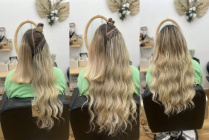 Prodloužení blond vlasů kanekalonem, před a po