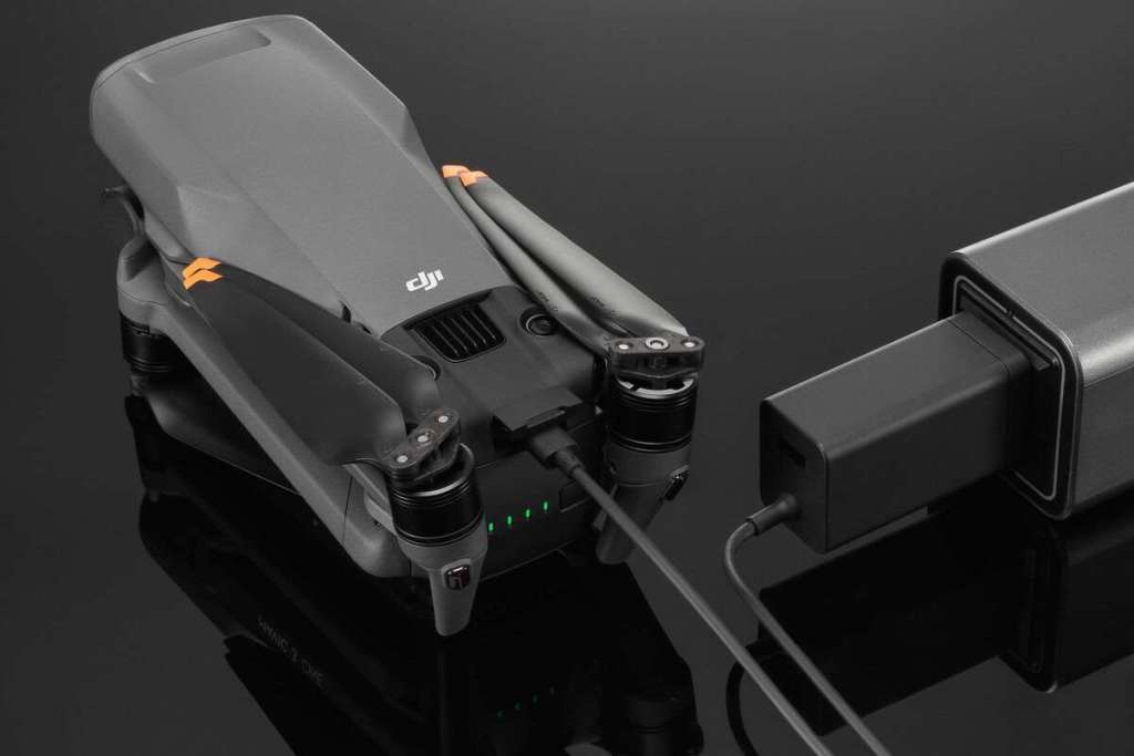 DJI 65W Portable Charger (EU)