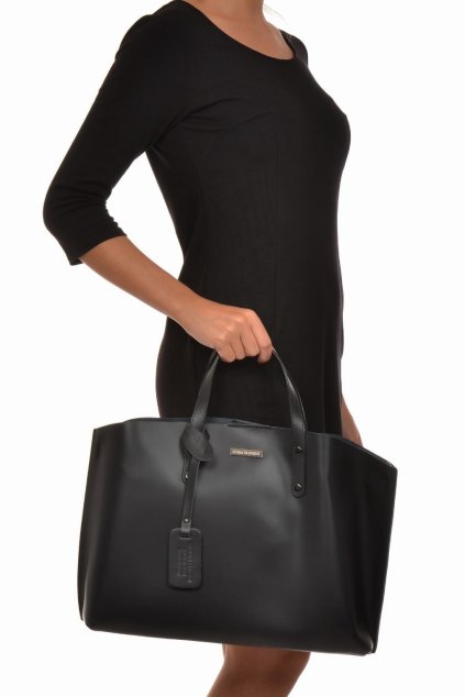 velka cerna kozena kabelka tote do ruky kabelky kozeny Michael Kors kabelka znackova velka liu jo Kabelka Slevovy kod eobuv vinted velka kabelka Calvin Klein (4)
