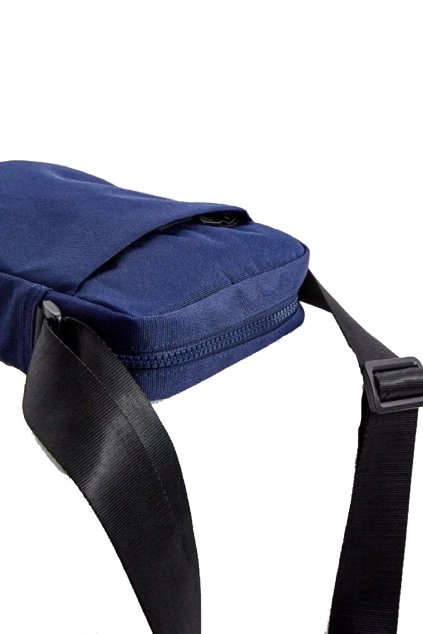 Pánská taška přes rameno černá brašna přes rameno lamborghini auta laborghini luxusni doplnky penezenky tasky paske znackove tasky pres rameno tmave modre zlute sportovni panske tasky ferrari obleceni ferrari batoh (1 (16)