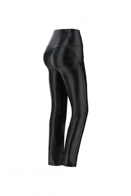 Kozenkove push up kalhoty Freddy cerne kozenkove kalhoty latex Freddy latexove strecove kalhoty damske kalhoty Freddy originalni Replay kalhoty vysoky pas Plzen Freddy Teplice kalhoty Freddy kozene Wrup Freddy rovny stri (6)