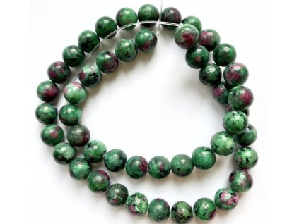 Ruby in zoisite 8 mm