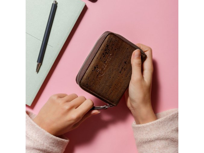 Women Cork Wallet Small Zebra hand 2000x