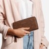Women Cork Wallet Trunk hand