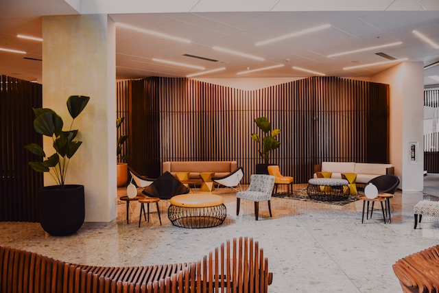 Firemní lobby.
