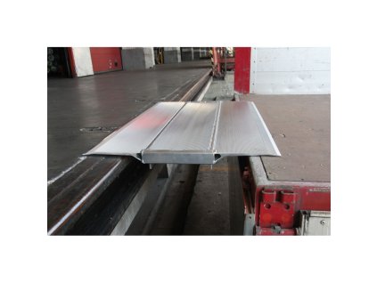 prenosna prechodova rampa 877x1250 mm 2510 kg 47123