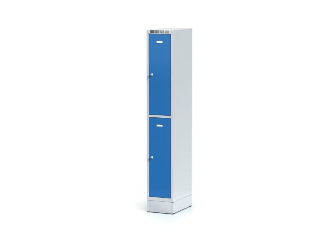 kovova satni skrinka s uloznymi boxy na soklu 2 boxy 1920 x 300 x 500 mm cylindricky zamek modre dvere 11236