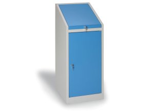 dilenska policova skrinka na naradi s pultem kovos 3 police perforovane dvere 500 x 500 x 1300 mm 5895