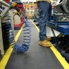 protiunavova rohoz s diamantovym vzorem pvc 0 9 x 18 3 m cerna zluta 28100