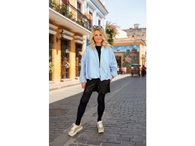 JARNÍ BUNDA LINDA světle modrá