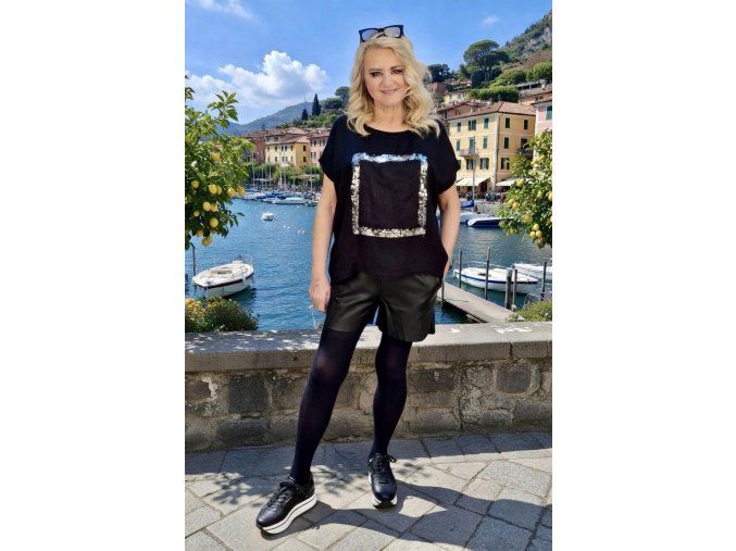 TRIČKO SARNO černé