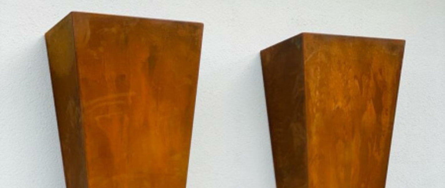 Nástěnné květináče pro moderní rodinný dům