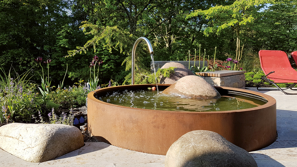 Vodní prvek na zahradě: Rozhodněte se správně a dobře plánujte