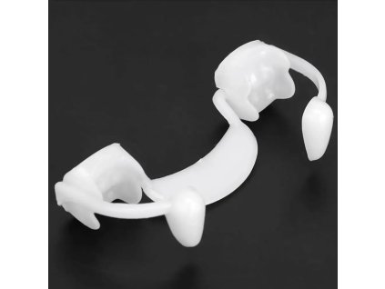 Fake vampire teeth - retractable