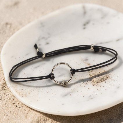 Bracelet CIRCLE with string