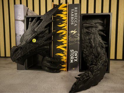 Book Nook | Drak hromu a besku