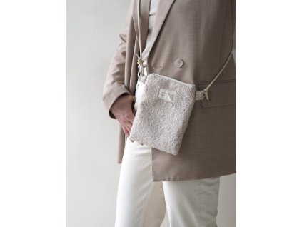 beránková taštička mobil1