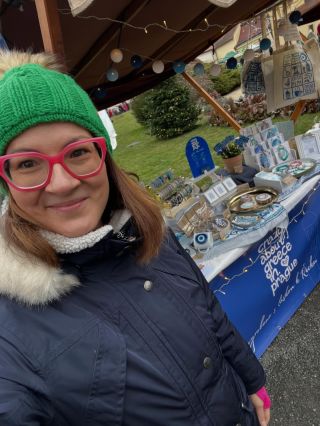 Dnešní adventní market @designlock_ 💙 Až do 17 hod. #adventnitrhy #crazyaboutgreeceinprague #designlock #reckojelaska