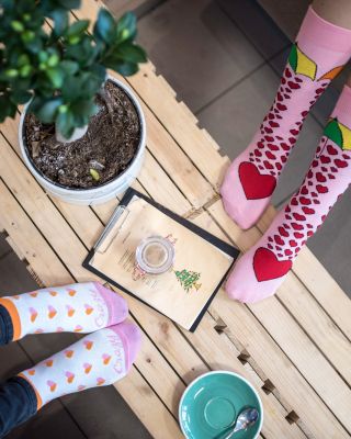 Víkend sa začína maličkosťami, ktoré robia veľkú radosť 🧦 A teraz ešte lepšie – prebieha novoročný výpredaj! Originálne...