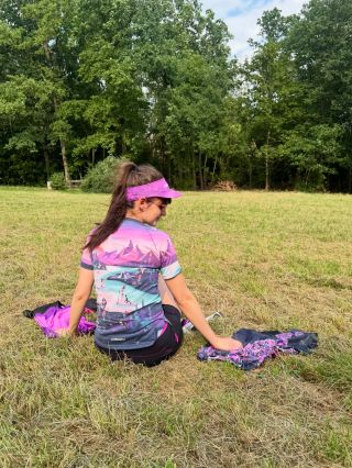 ❔Tohle, nebo tohle triko?! Tak to je letošní dilema v barevné řadě POP, kde najdete sympatické CRAZY postavičky milující...