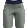 S26015160D 00 143 SHORT TRAVERSE WOMAN ASTER