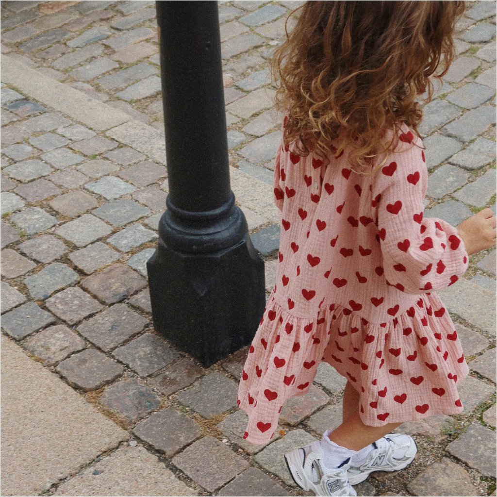 KONGES SLOJD Šaty COCO - AMOUR MELLOW Velikost: 3y