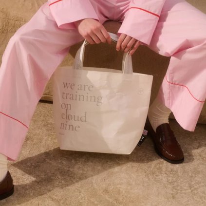 TINNE + MIA Taška Shopper - we are training on cloud nine