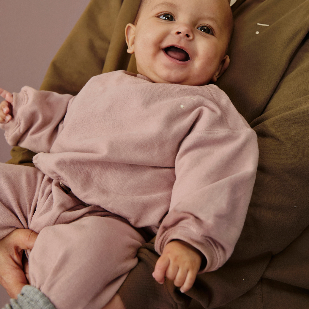 GRAY LABEL Mikina pro miminka GOTS - New Fit - Berry Velikost: 9-12m