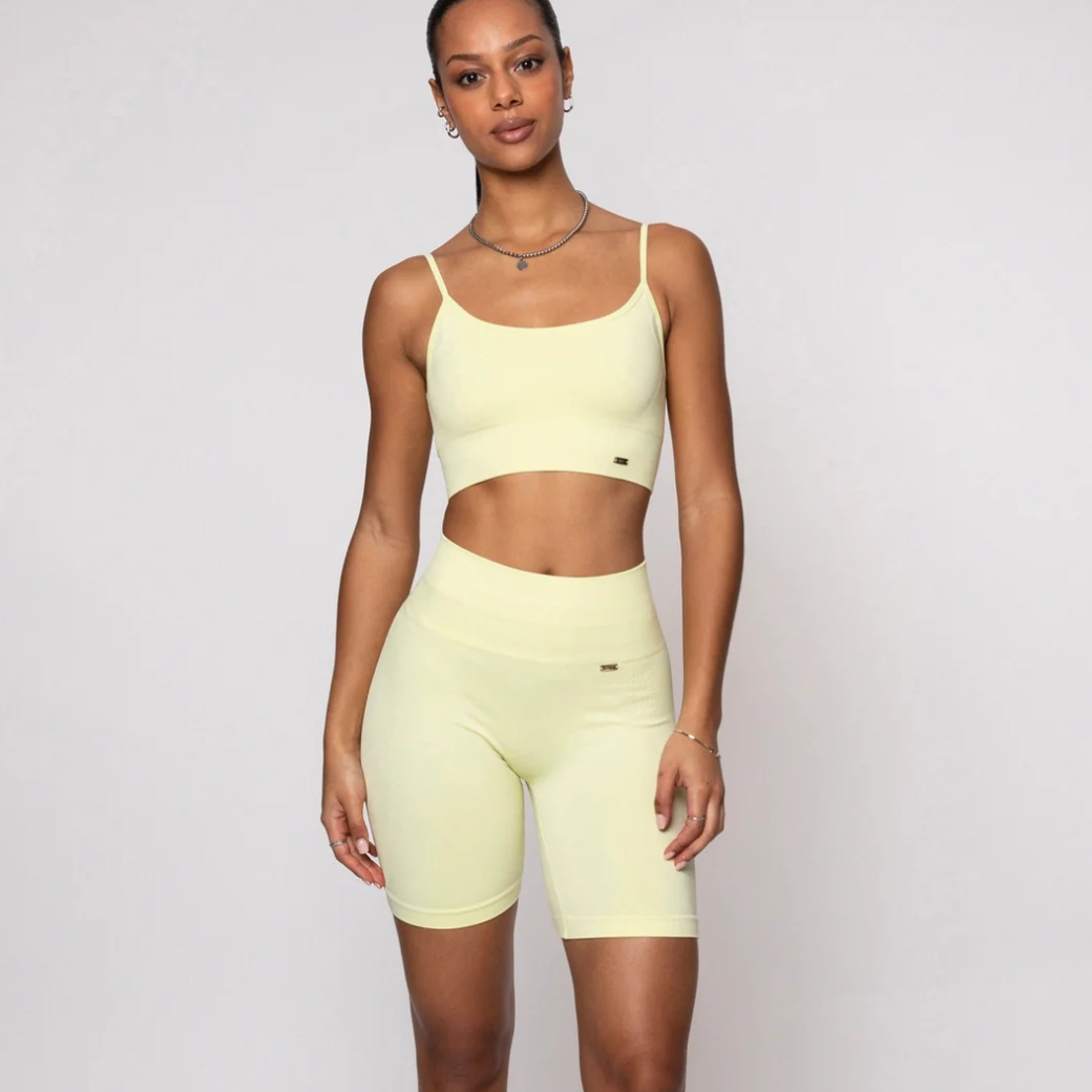BELIEVE ATHLETICS Biker šortky Push - Up / Bliss - Butter Yellow Velikost: M