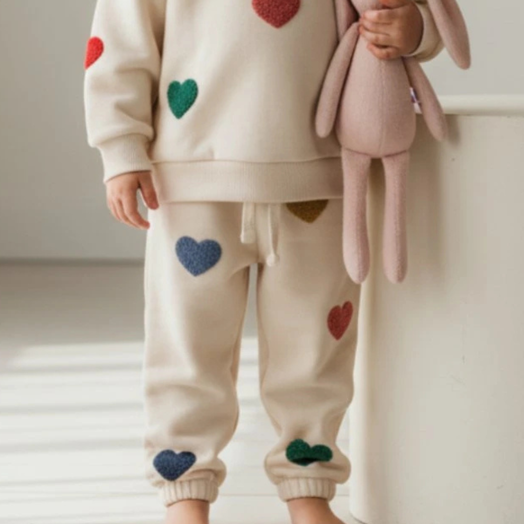 KONGES SLOJD Tepláky LOU - MULTI HEART Velikost: 5-6y